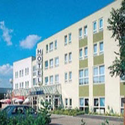 Hotel Newton 3*